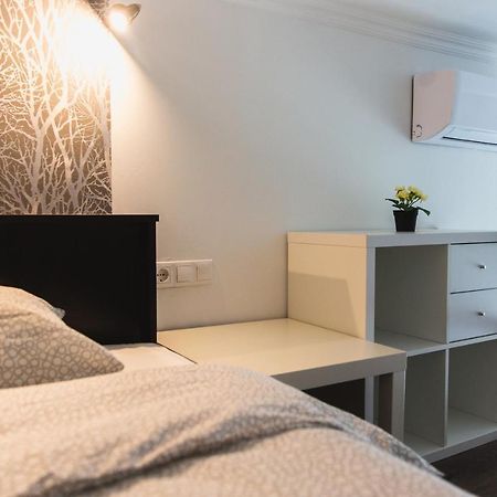 Charming Budget Lofts In The City Centre Boedapest Buitenkant foto