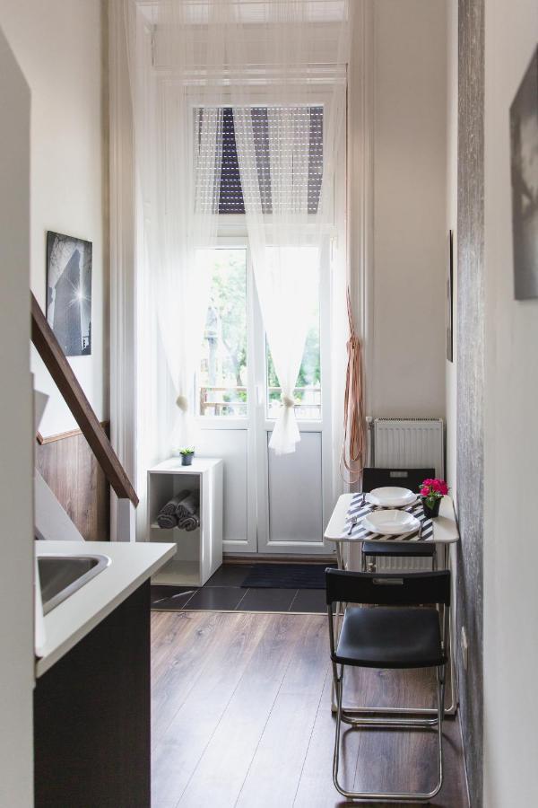Charming Budget Lofts In The City Centre Boedapest Buitenkant foto